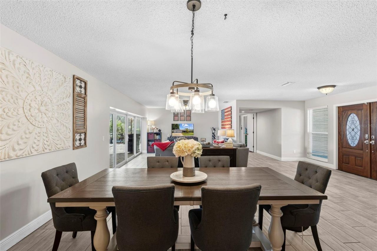 3131 Gleneagles Drive E, Clearwater, FL 33761 Photo