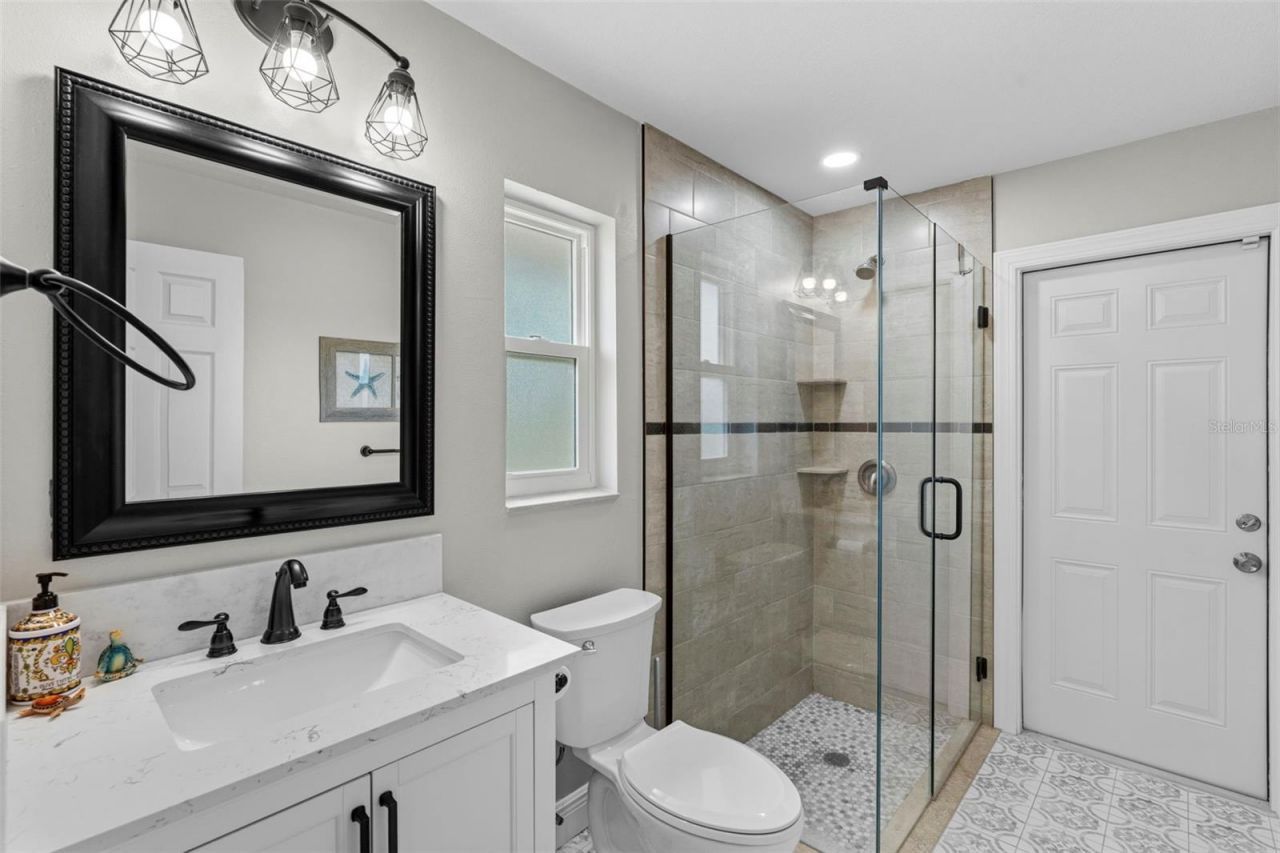 3131 Gleneagles Drive E, Clearwater, FL 33761 Photo