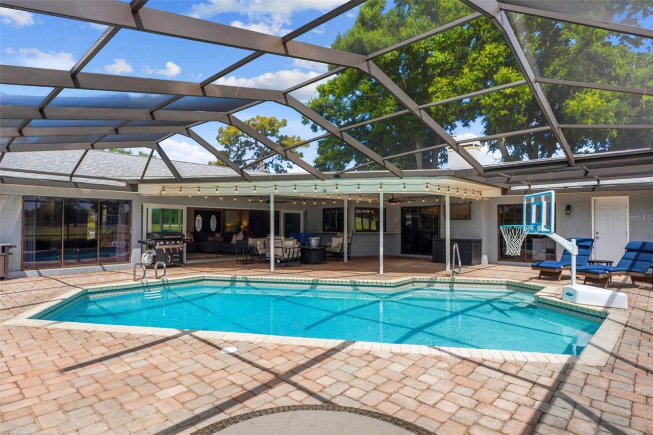 3131 Gleneagles Drive E, Clearwater, FL 33761 Photo