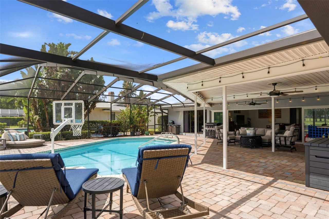 3131 Gleneagles Drive E, Clearwater, FL 33761 Photo