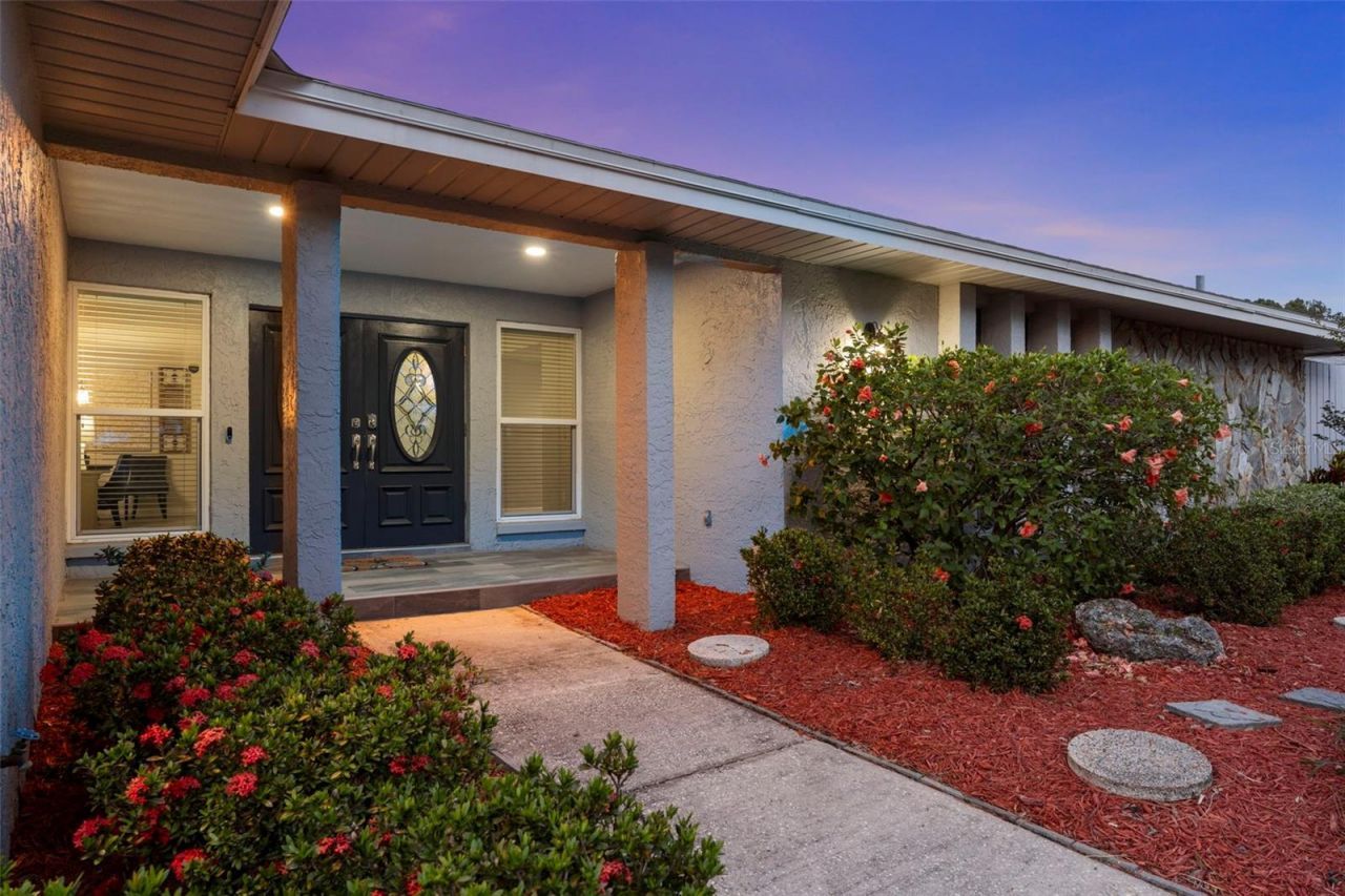 3131 Gleneagles Drive E, Clearwater, FL 33761 Photo