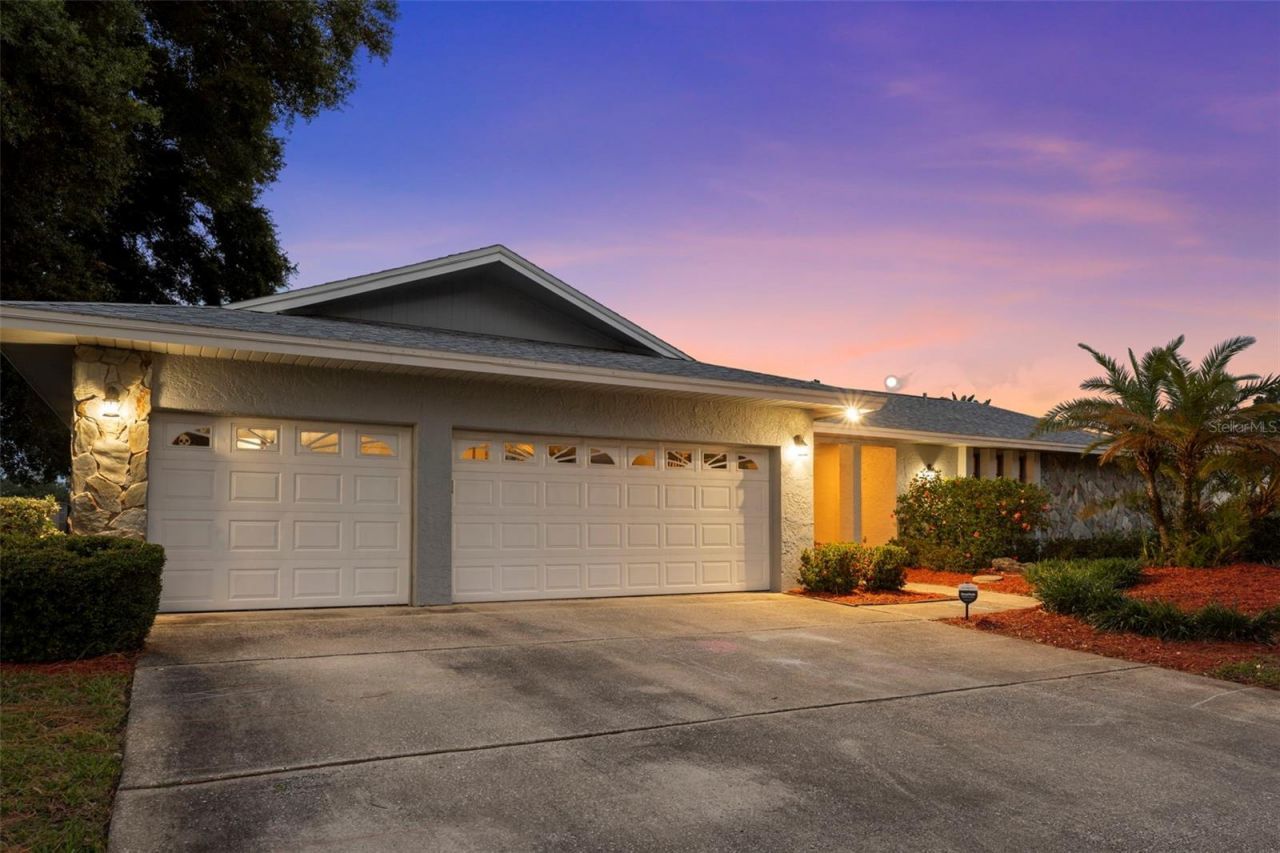 3131 Gleneagles Drive E, Clearwater, FL 33761 Photo