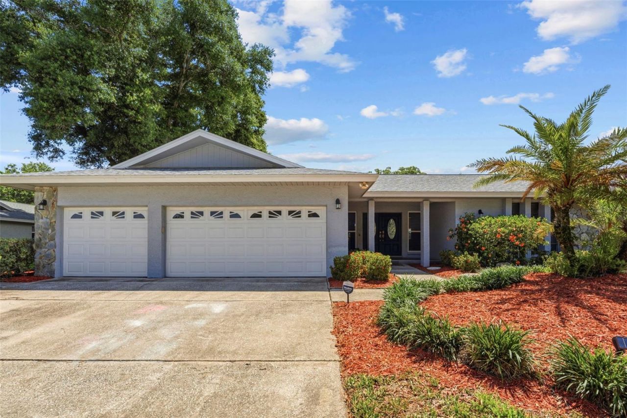 3131 Gleneagles Drive E, Clearwater, FL 33761 Photo