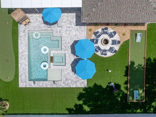 10656 FRANCES LANE, LARGO, FL 33774