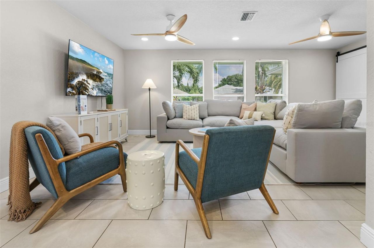 10656 Frances Lane, Largo, FL 33774 Photo