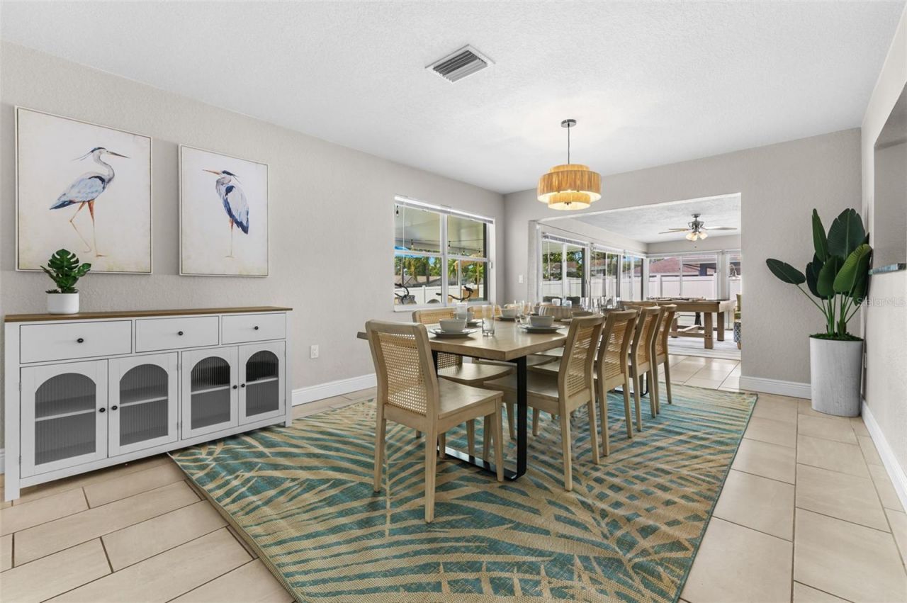 10656 Frances Lane, Largo, FL 33774 Photo