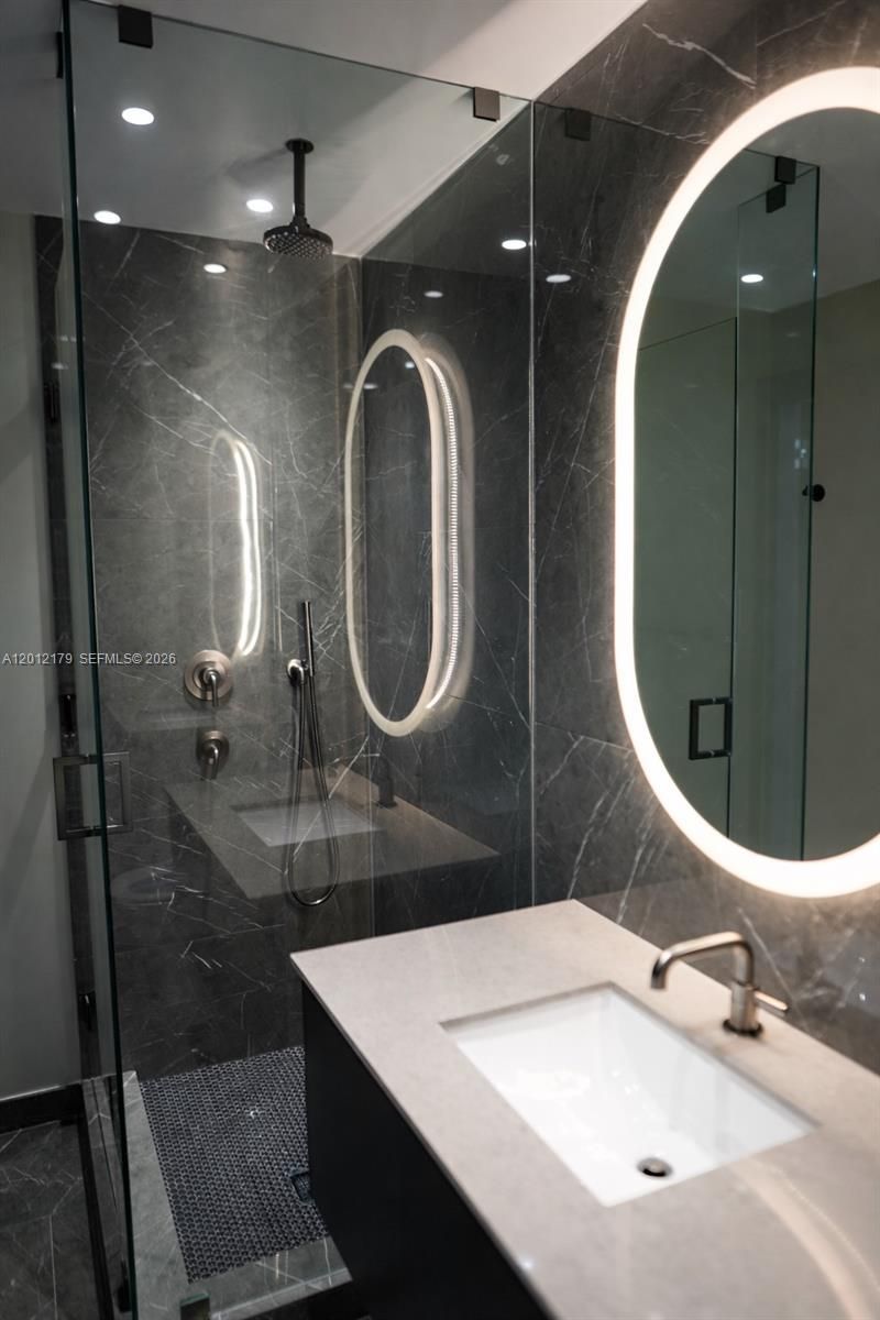 20 NE 11 Th St, Unit 3403A, Miami, FL 33132 Photo