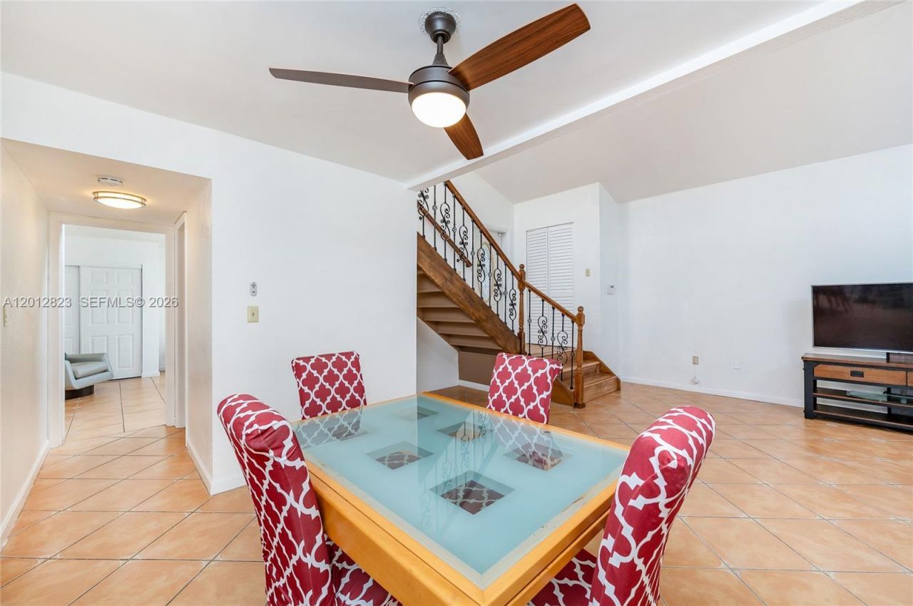 1007 NW 106th Ave Cir, Miami, FL 33172 Photo