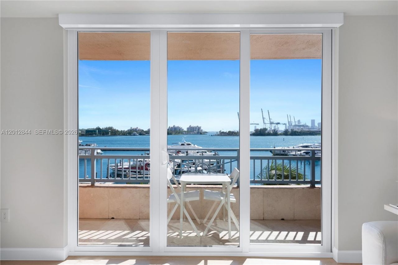 90 Alton Rd , Unit FL-3, Miami Beach, FL 33139 Photo