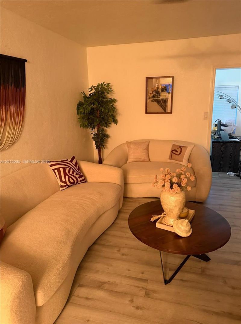 365 NW 103rd St, Unit 365, Miami, FL 33150 Photo
