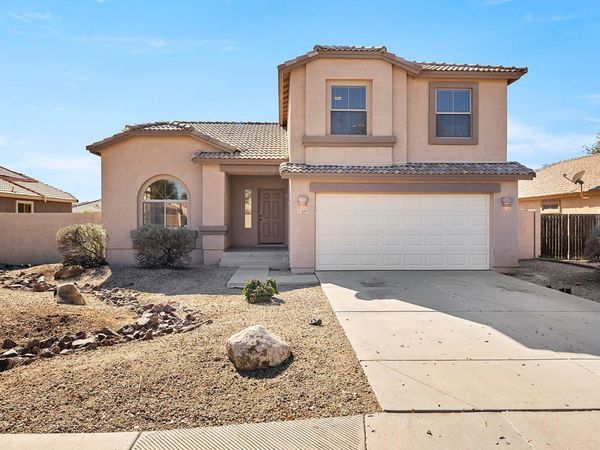 3297 E Warbler Road, Gilbert, AZ 85297