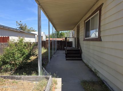 390 Scorpio Circle, Reno, NV 89521 Photo