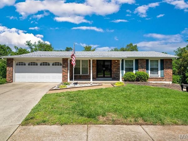 5615 Chalet Manor Court, St Louis, MO 63129