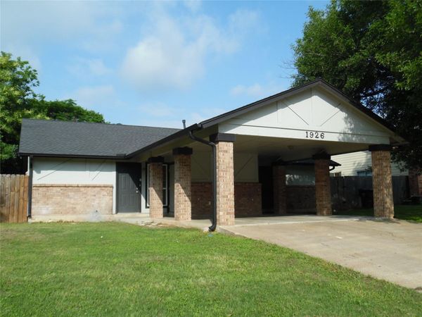 1926 Nicole CIR , Unit B, Round Rock, TX 78664