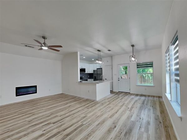807 Fenet Street, Unit B, McKinney, TX 75069
