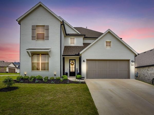 1001 Gannon Valley Trail, Weatherford, TX 76087
