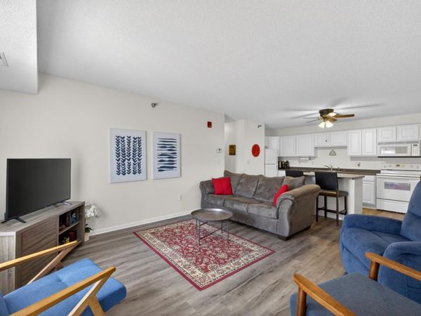 2022 29th Place NW, Unit 103, Rochester, MN 55901