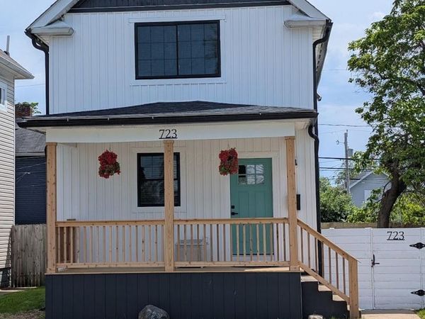 723 Stewart Avenue , Columbus, OH 43206