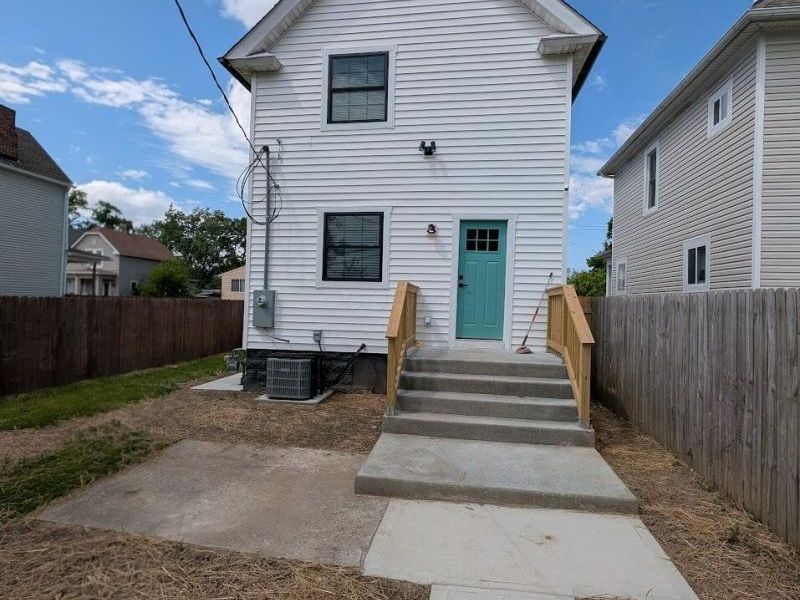 723 Stewart Avenue , Columbus, OH 43206 Photo 25