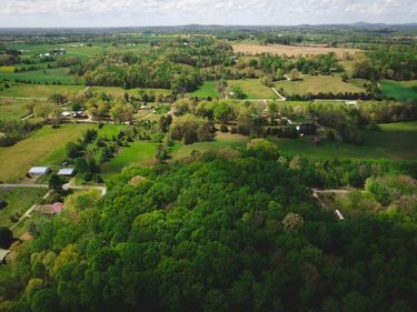 2AC Barry Lane, Nancy, KY 42544