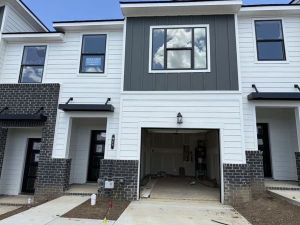 913 Tellico Street , Gallatin, TN 37066