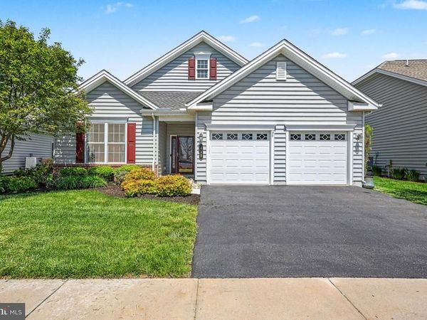 468 RESOLUTION DRIVE, LITITZ, PA 17543