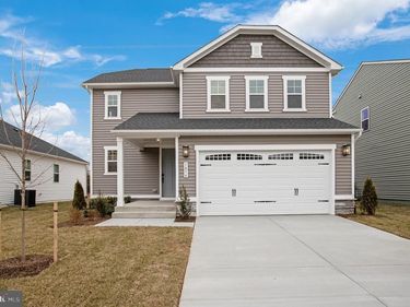 1074 WINTER PLACE, BEALETON, VA 22712