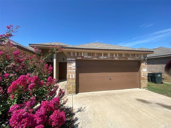 479 Jack Rabbit LN, Unit A, Buda, TX 78610