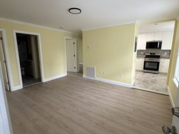 69 Jencks St, Unit 1, Fall River, MA 02723