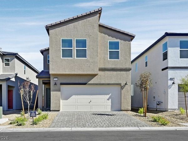 8136 Rockflower Street , Las Vegas, NV 89113