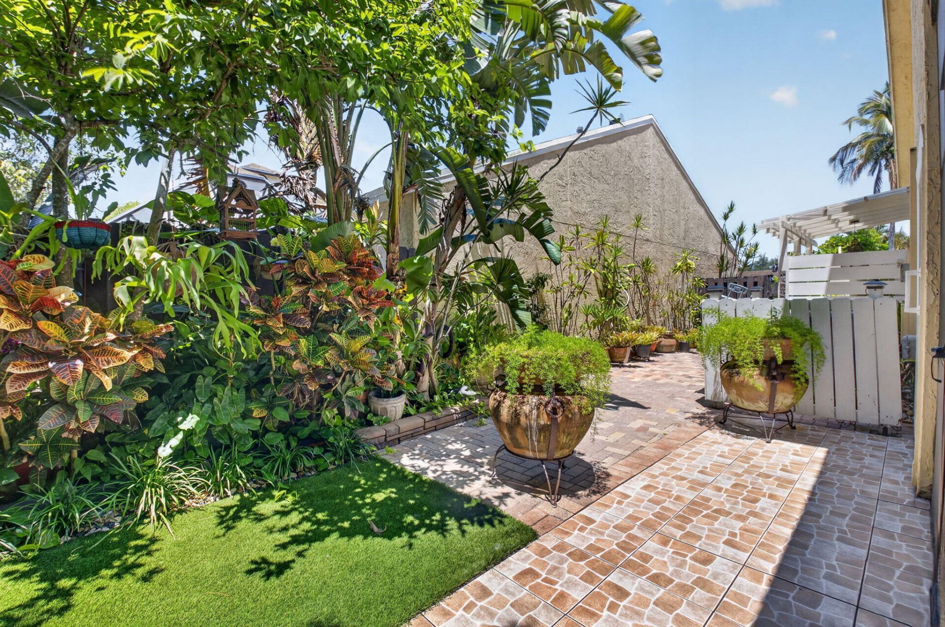 22859 N Sandalfoot Boulevard, Boca Raton, FL 33428 Photo