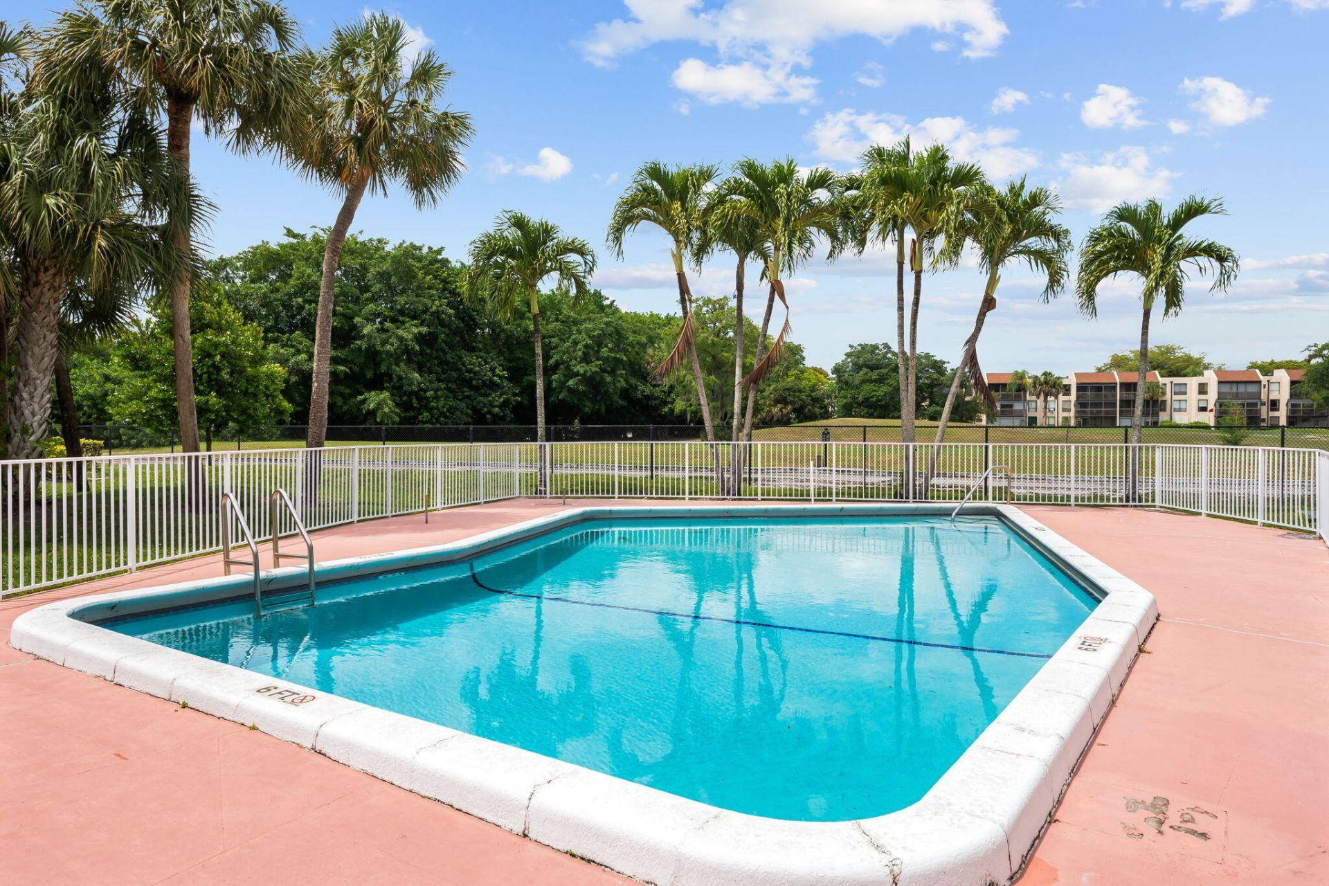 8004 Lagos De Campo Boulevard, Unit C-203, Tamarac, FL 33321 Photo