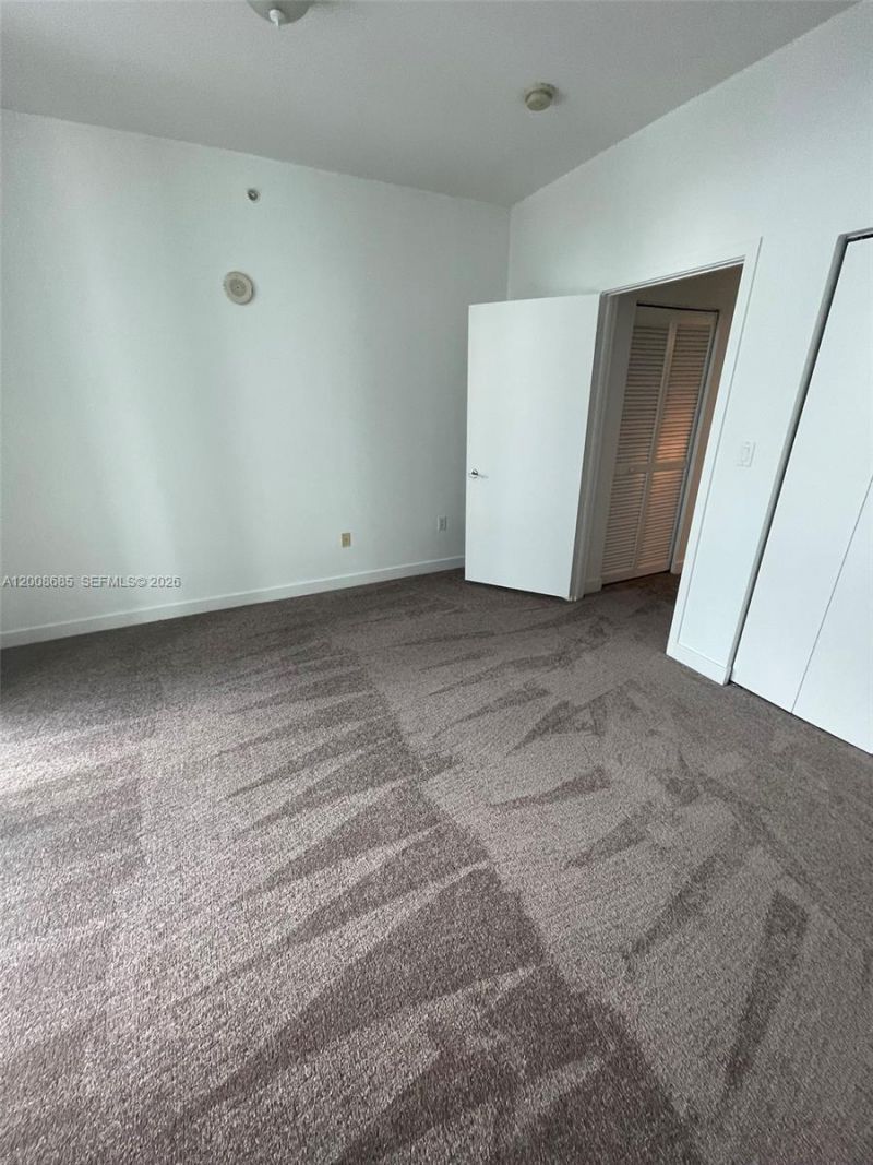 79 SW 12th St, Unit 1601-S, Miami, FL 33130 Photo