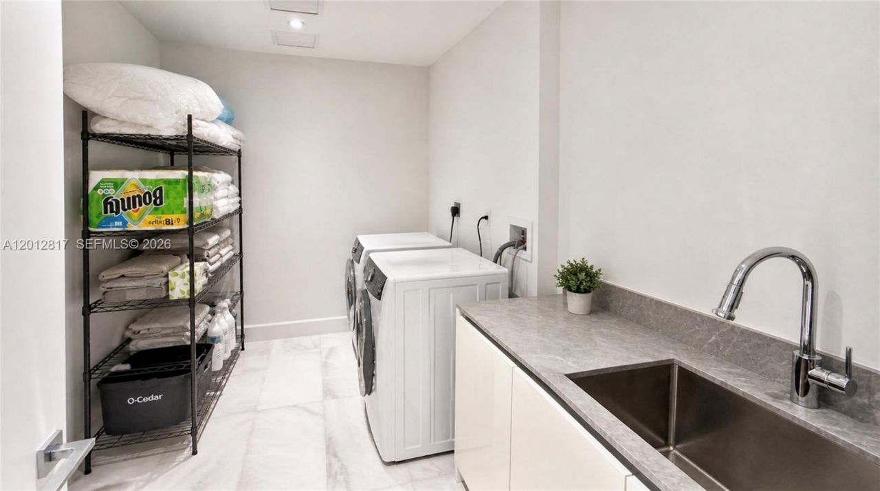 700 NE 26th Ter, Unit 1402, Miami, FL 33137 Photo