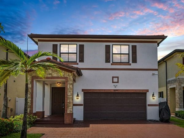 10594 W 35th Ln, Hialeah, FL 33018