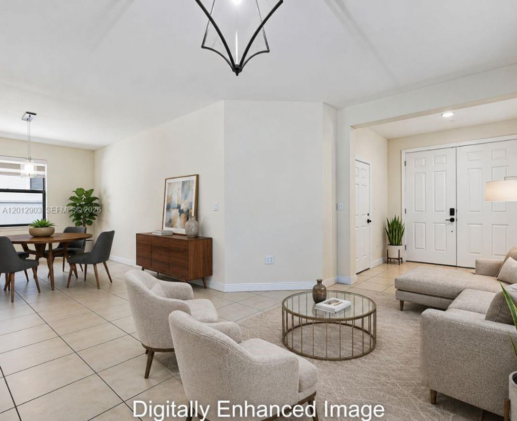 10594 W 35th Ln, Hialeah, FL 33018 Photo