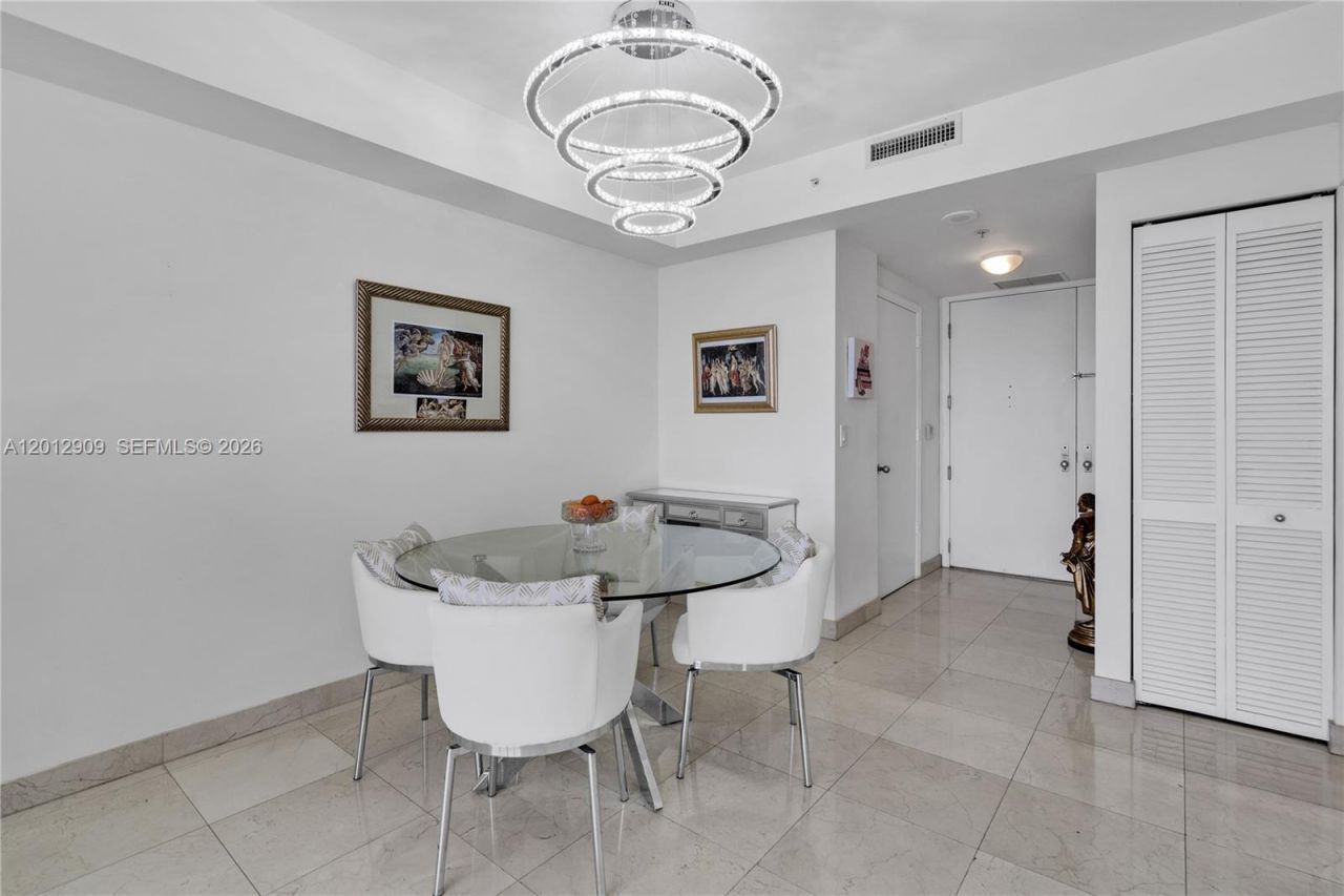 848 Brickell Key Dr, Unit 1903, Miami, FL 33131 Photo