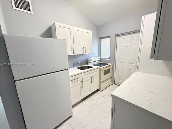 836 NW 12th Ter, Unit 2, Fort Lauderdale, FL 33311