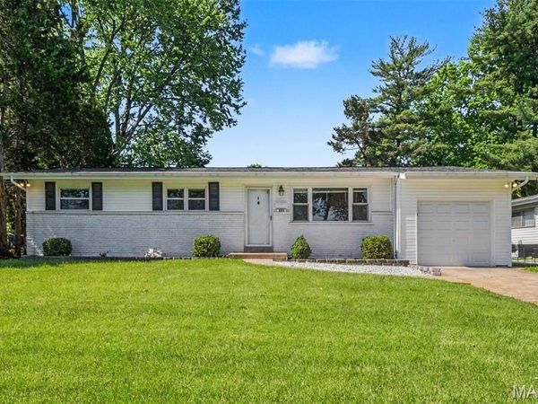220 Francisca Drive , Florissant, MO 63031