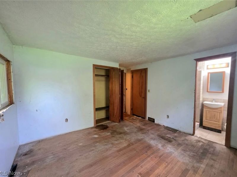 7620 Birchmont Drive, Chagrin Falls, OH 44022 Photo 25
