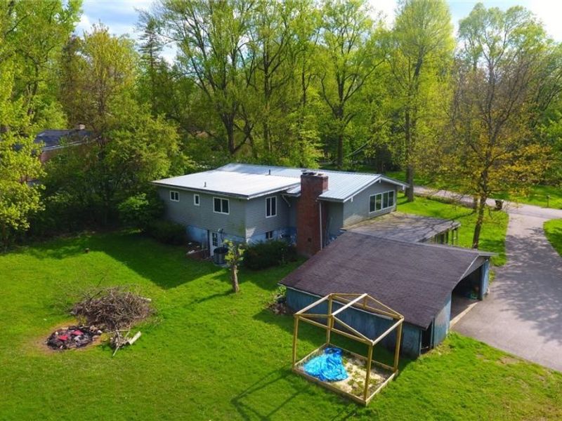 7620 Birchmont Drive, Chagrin Falls, OH 44022 Photo 3