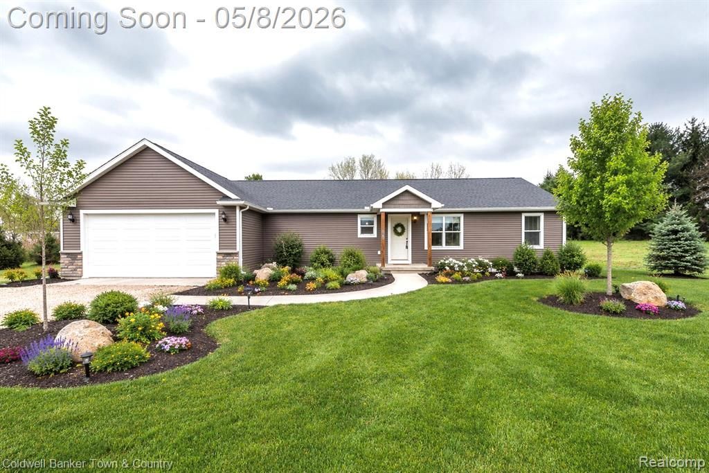 233 Norlynn Drive, Oceola Township, MI 48843 Main Photo