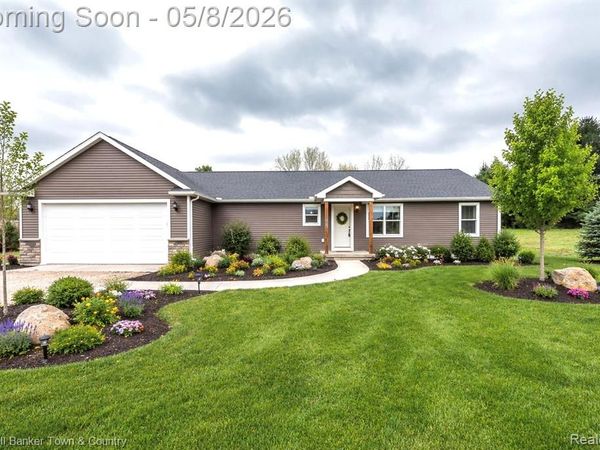 233 Norlynn Drive, Oceola Twp, MI 48843