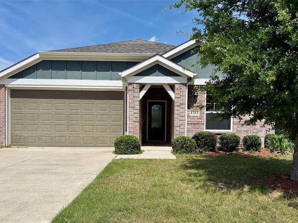 1313 Roadrunner Drive, Little Elm, TX 75068