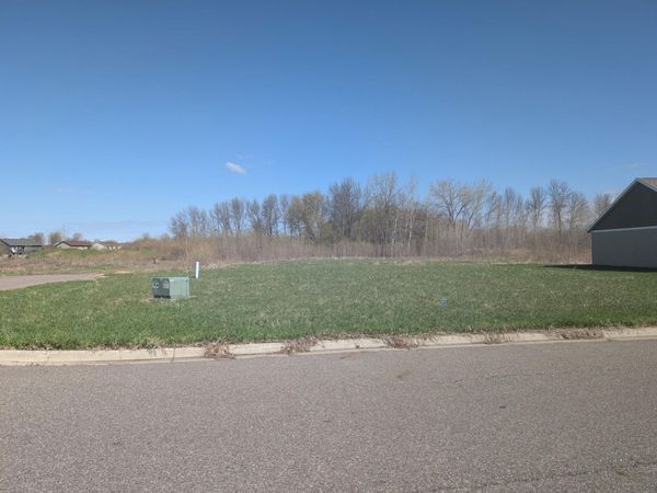 2131 4th Street N, Sartell, MN 56377