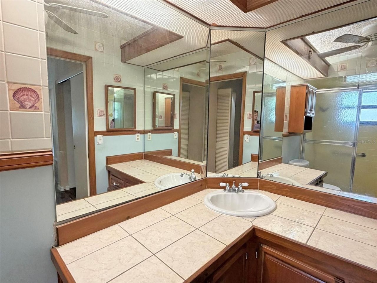 8185 Philatelic Drive, Spring Hill, FL 34606 Photo