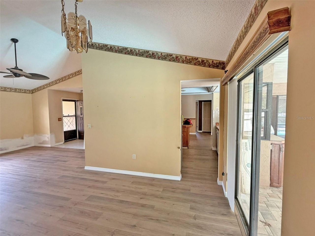 8185 Philatelic Drive, Spring Hill, FL 34606 Photo