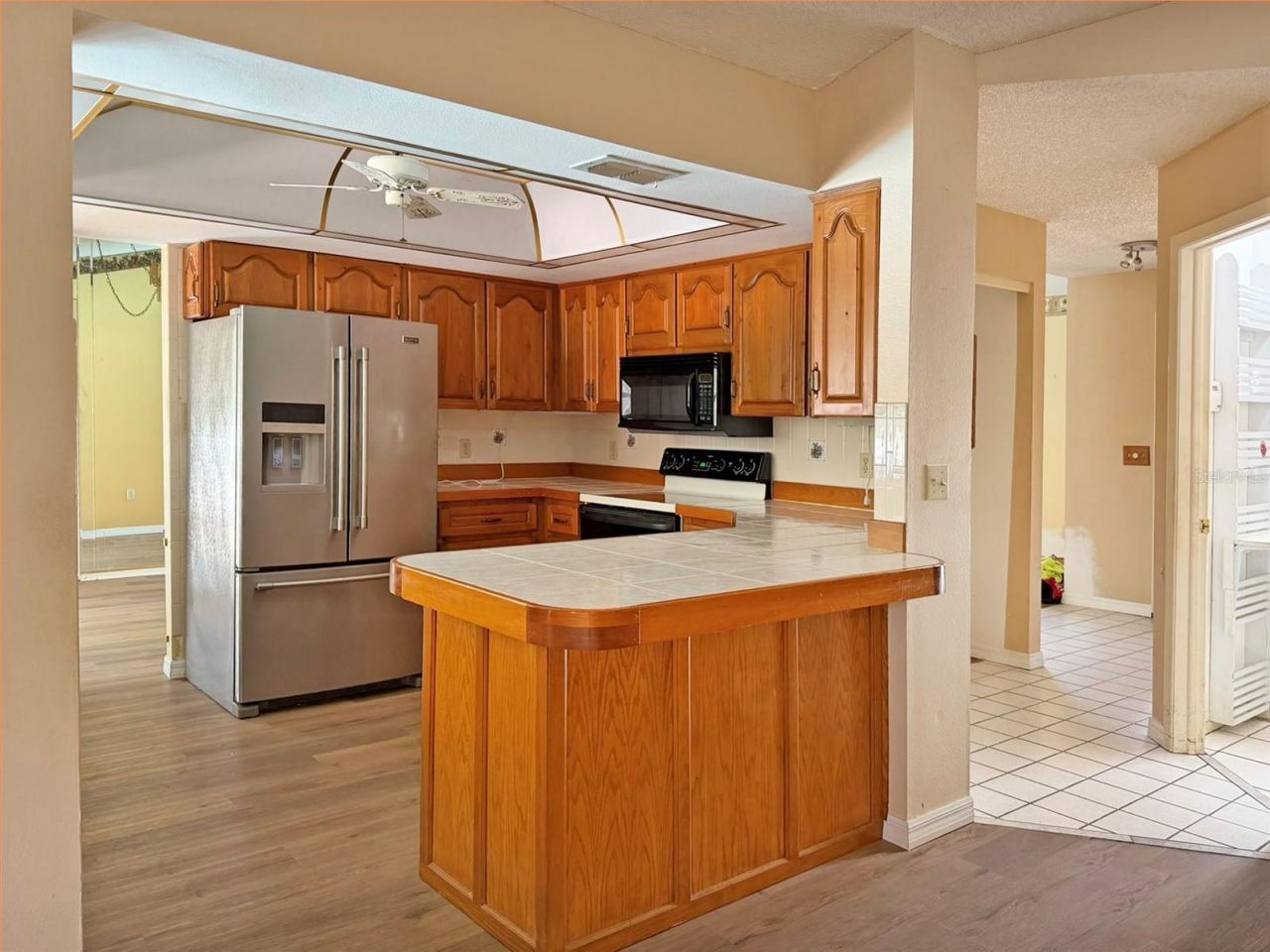 8185 Philatelic Drive, Spring Hill, FL 34606 Photo