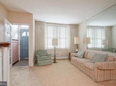 2522 S WARNOCK STREET, PHILADELPHIA, PA 19148