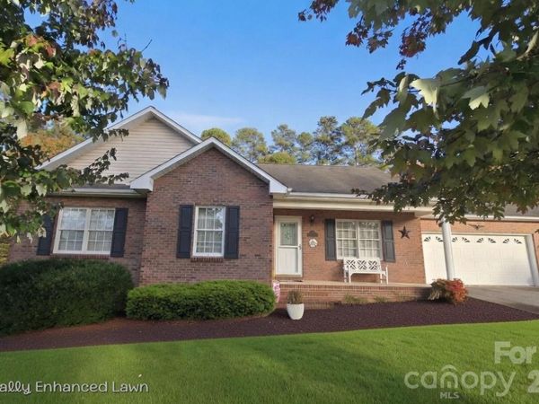 5126 Silver Tree Trail , Conover, NC 28613